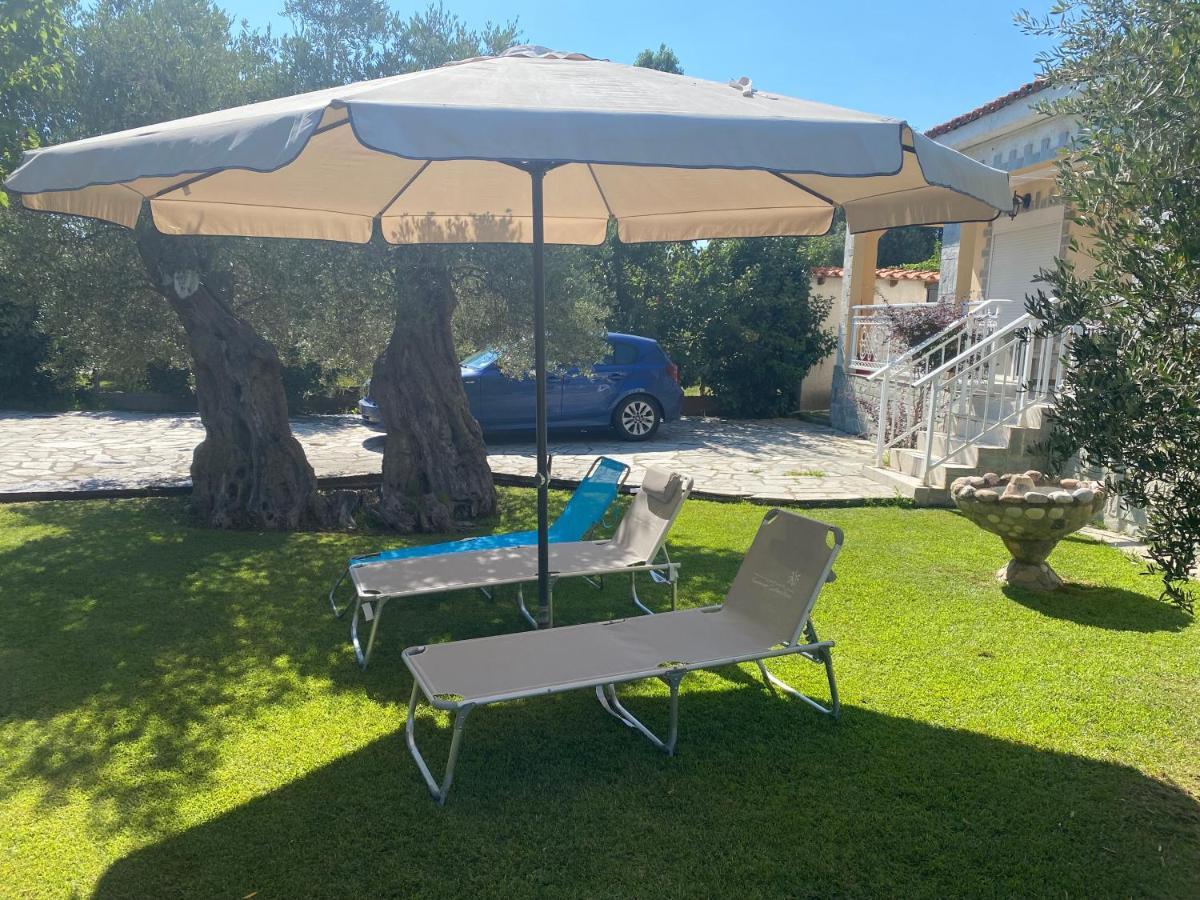 Terry'S Villa Mákri Eksteriør bilde